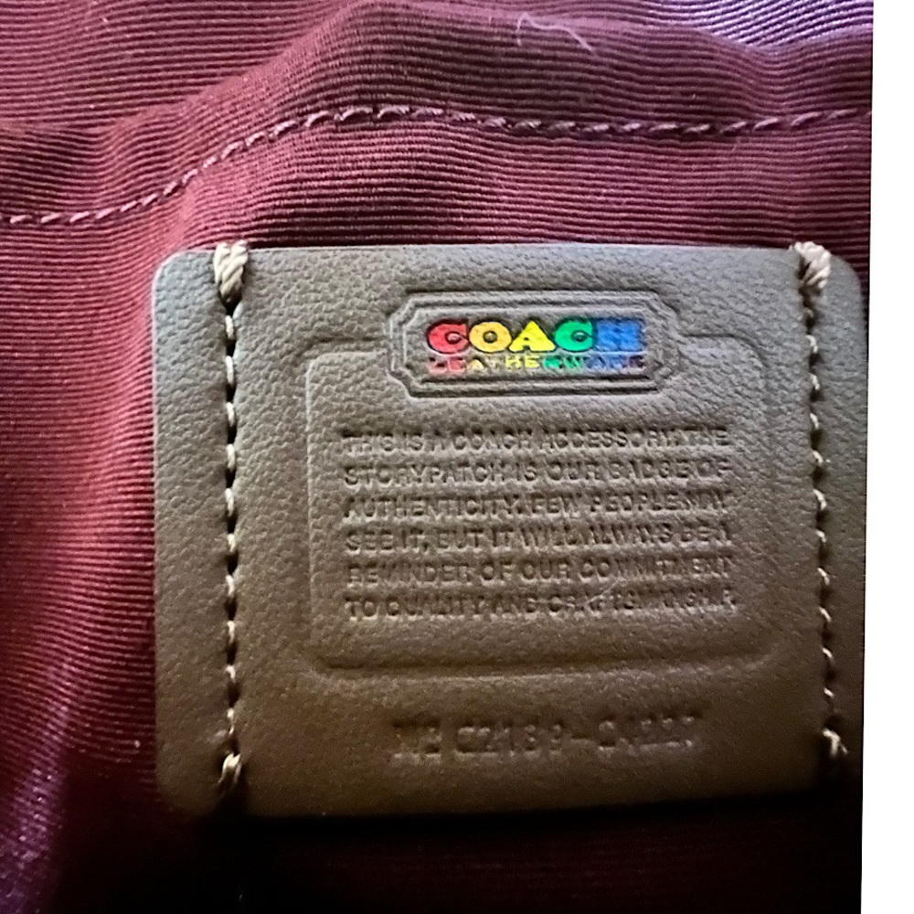 Coach Jamie Camera Bag in Rainbow 🌈 Signature Canvas NWOT - Picture 3 of 9